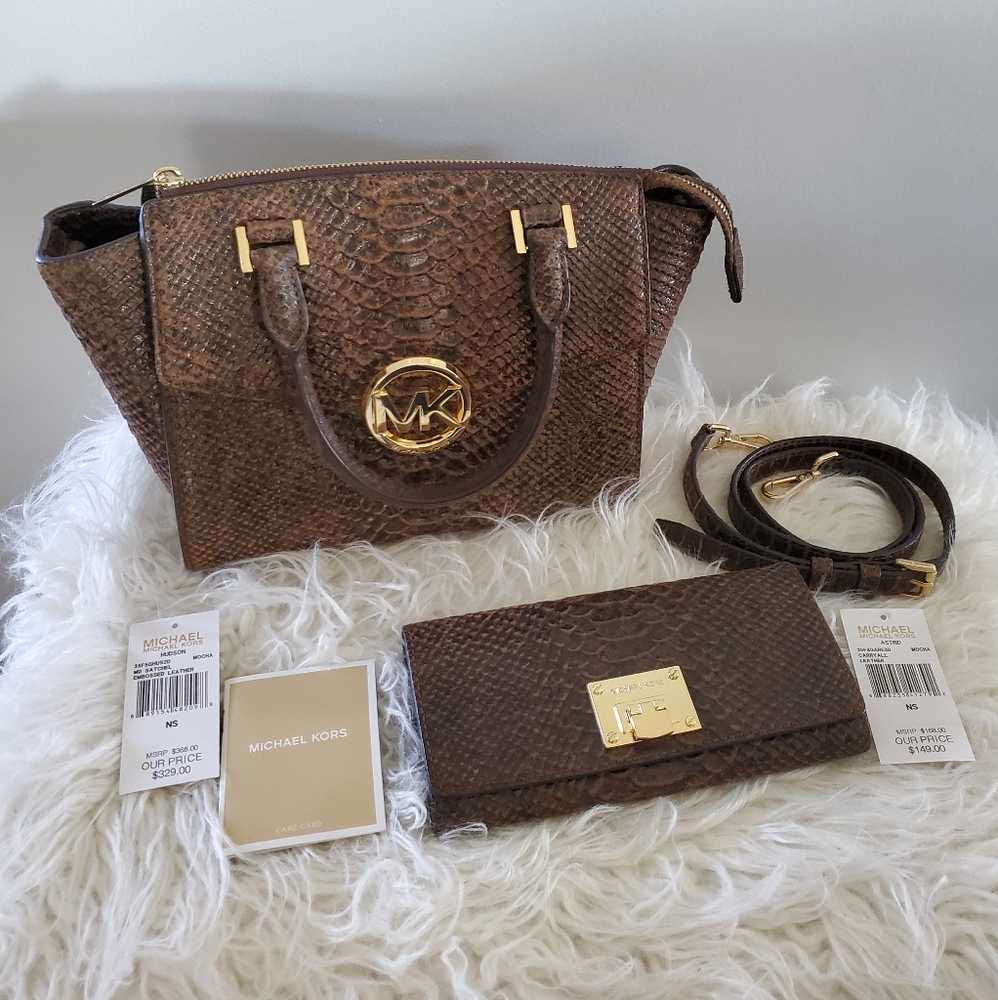 MK Hudson Medium Satchel & Wallet Set 👜 Like New